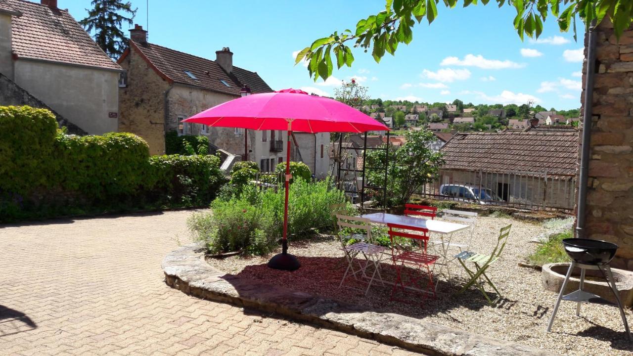 Gite Pierre Et Marie Mellecey Exterior foto